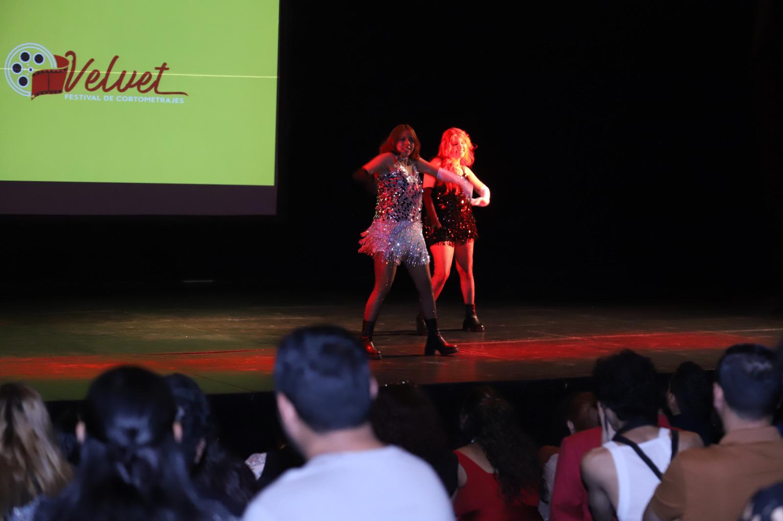 $!Presentan cortometrajes estudiantes de Comunicación de la UAS en Mazatlán