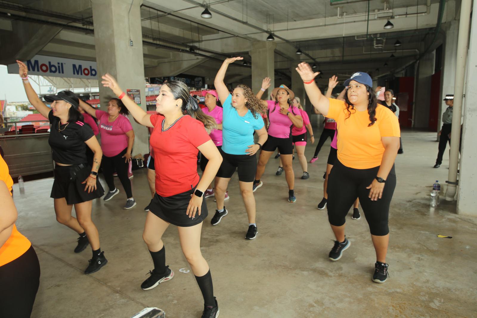 $!Apoya Venados de Mazatlán causa de Casa Valentina con máster class de zumba y bailes rítmicos