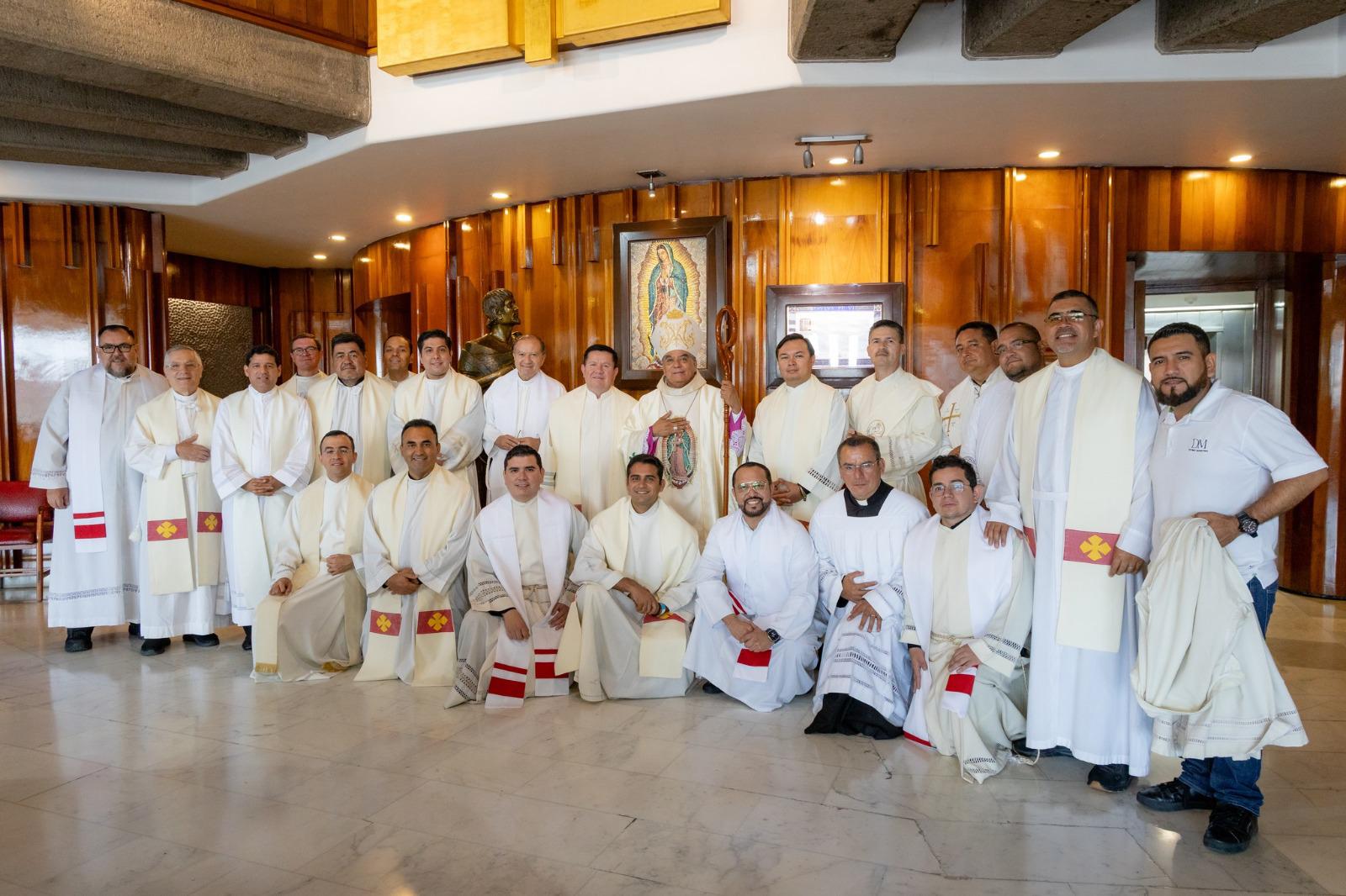 $!Llegan peregrinos de la Diócesis de Culiacán a la Basílica de Guadalupe