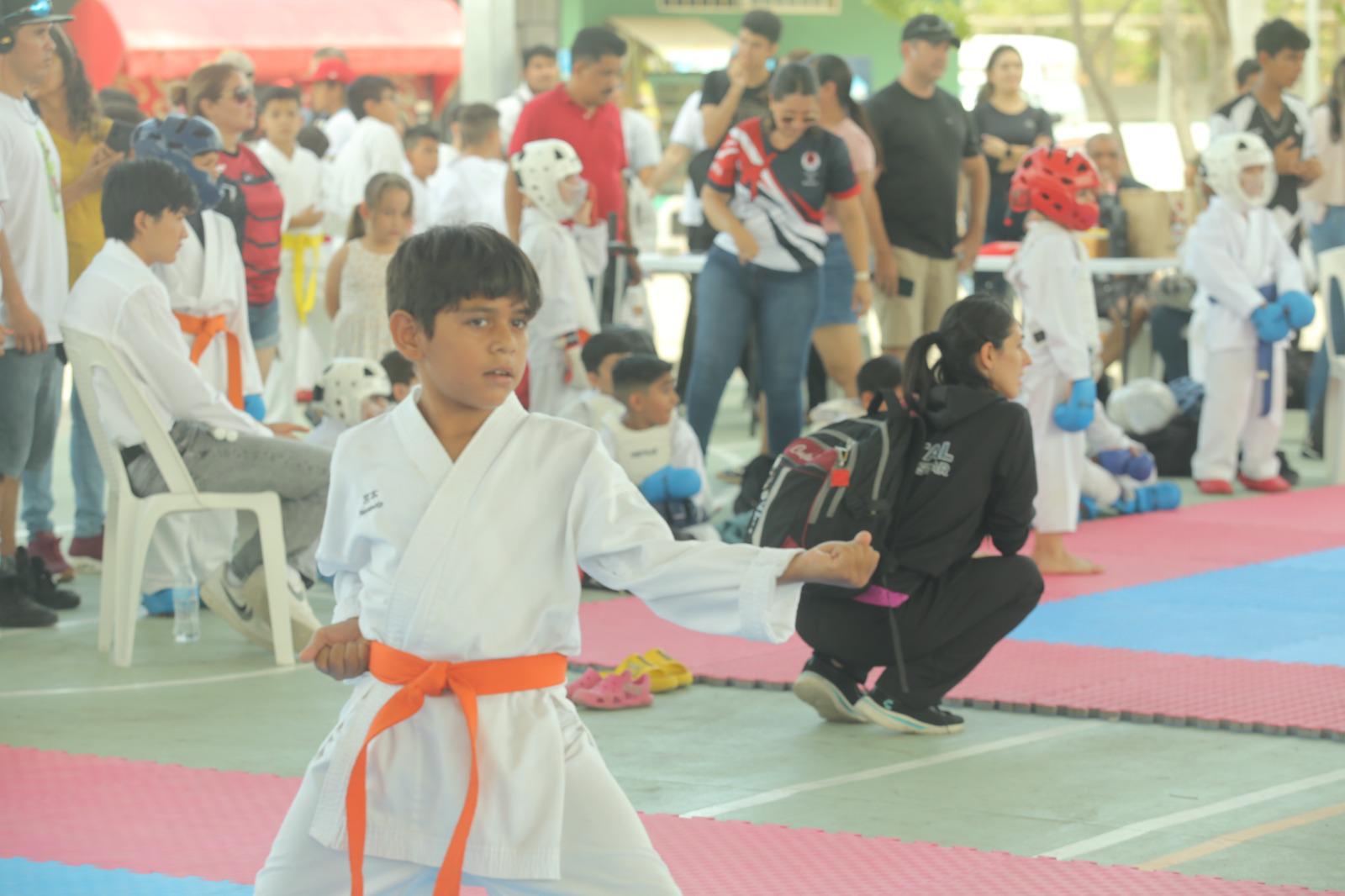 $!Surgen primeros campeones de Copa Regional de Karate Noroeste