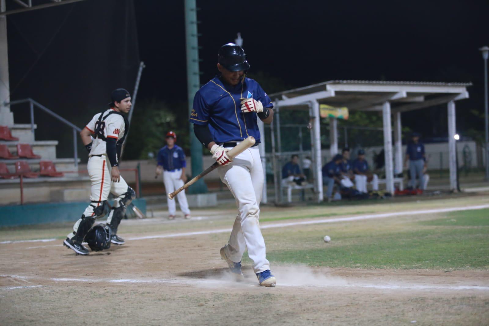 $!Vuela Bird en lo alto del Beisbol de Primera Fuerza