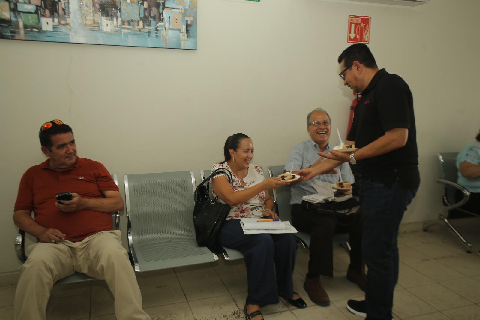 $!Noroeste comparte su 53 Aniversario con los mazatlecos