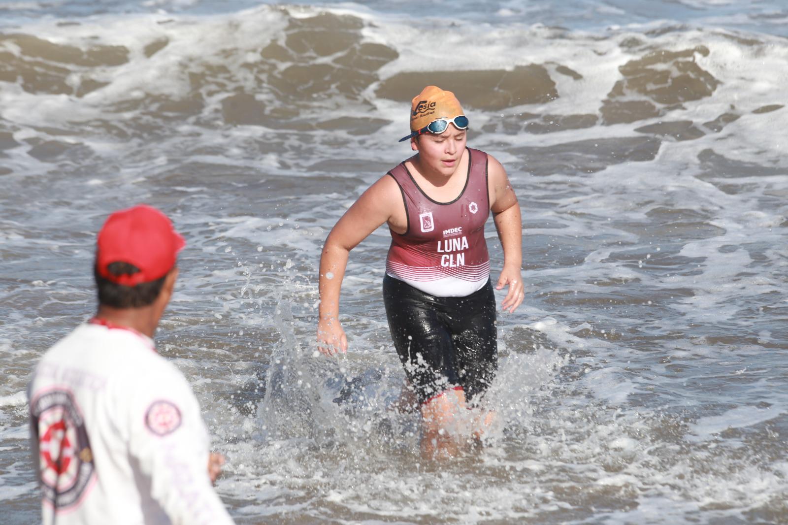 $!Más de 200 triatletas participan en Triatlón Trimaz 2026