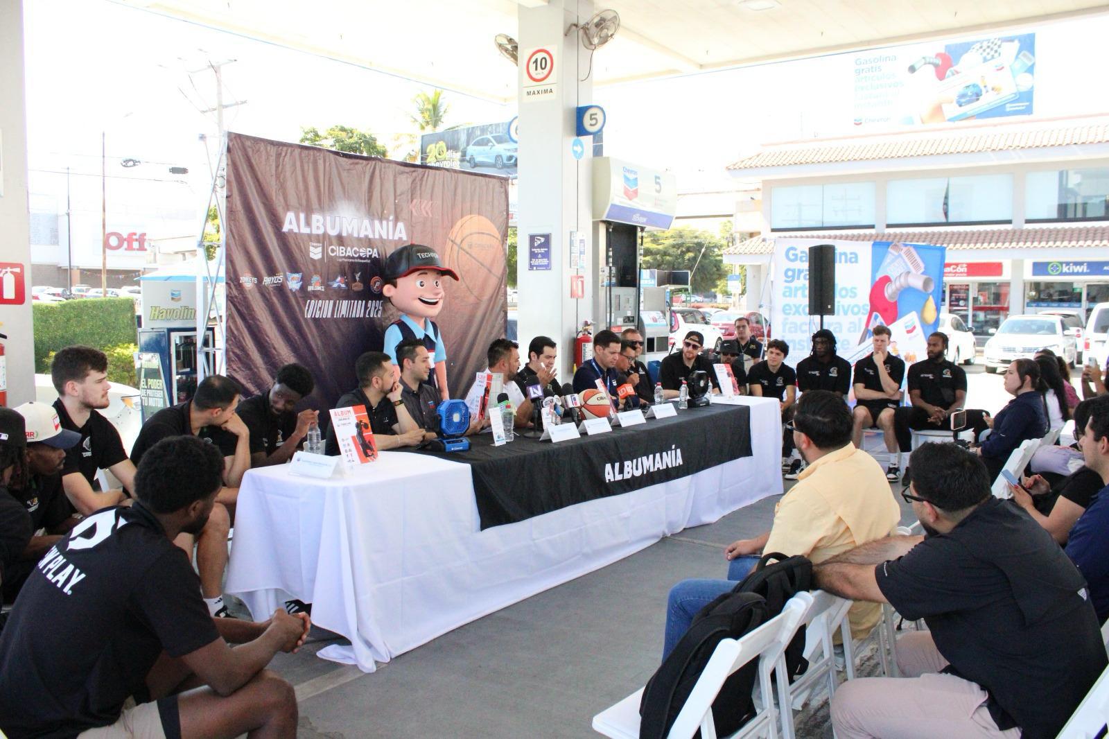 $!Caballeros de Culiacán engalana lanzamiento de álbum conmemorativo por 25 años del Cibacopa