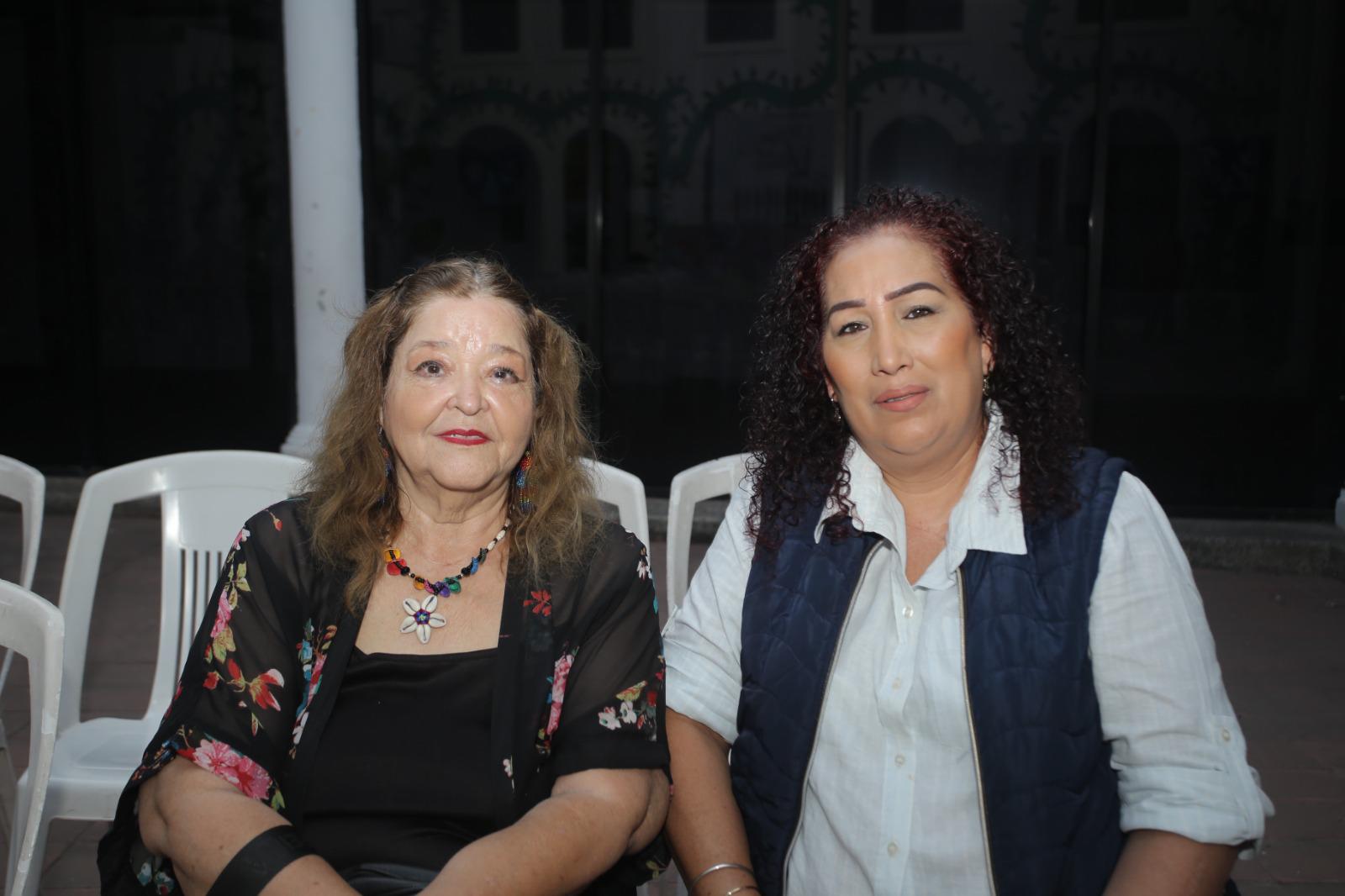 $!Brisia Alarcón y Lupita Hernández