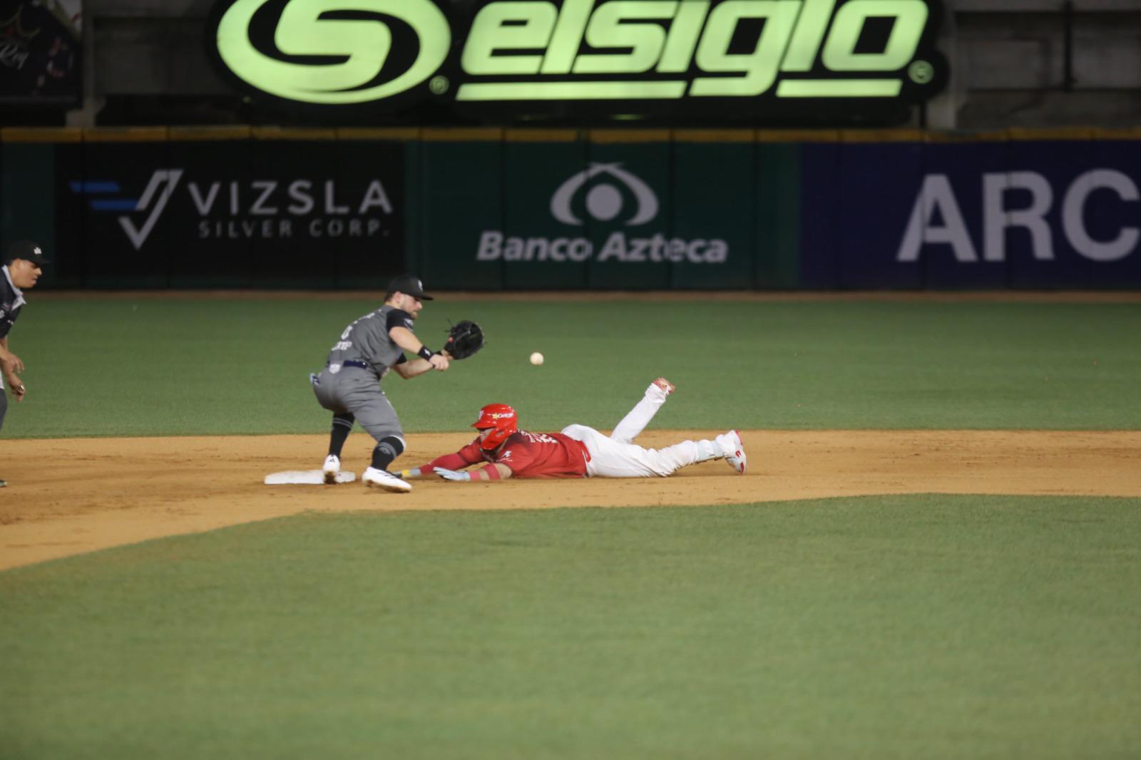 $!Venados conquistan su primera serie en casa con triunfo dramático