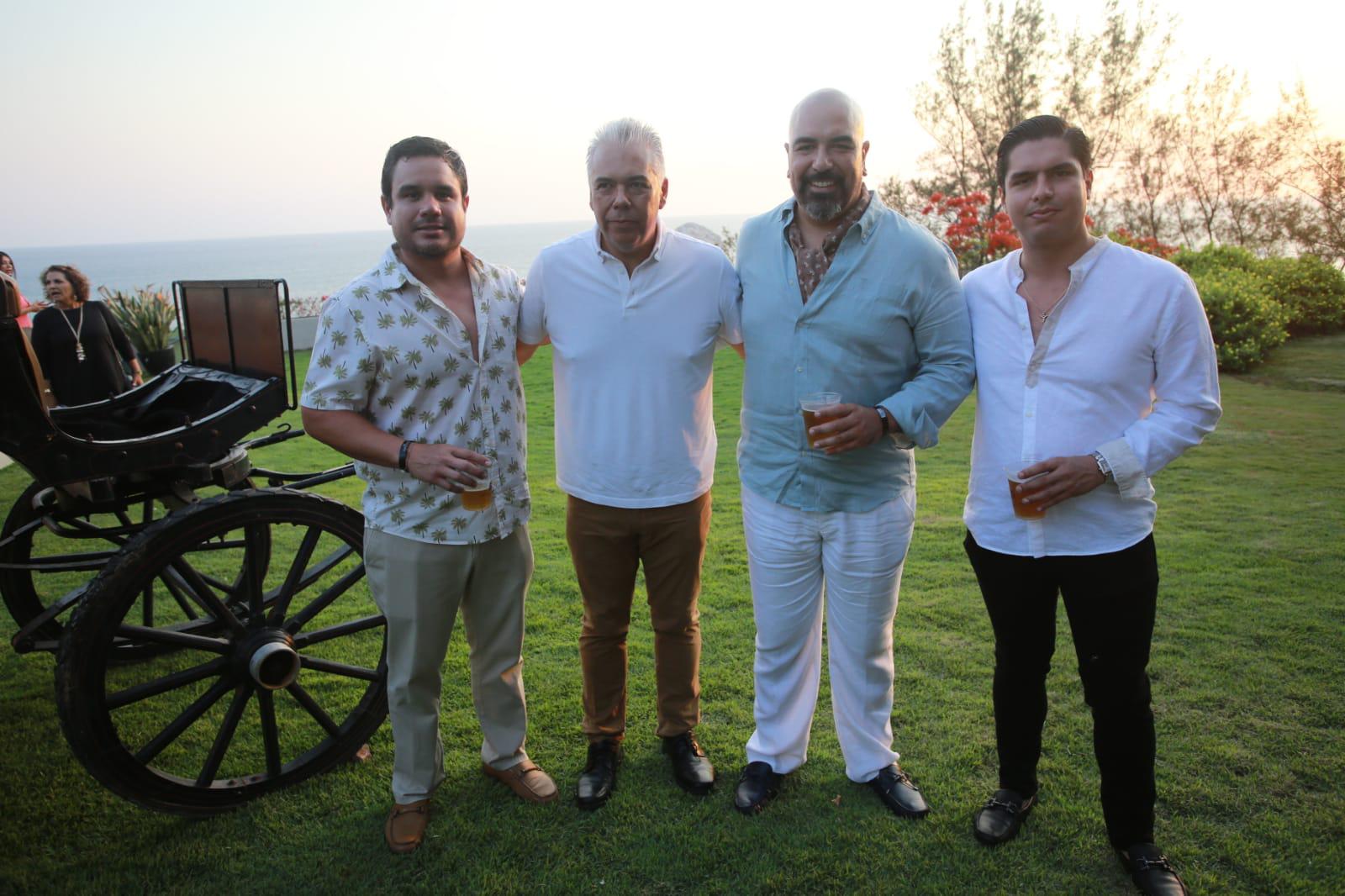 $!David Corrales, Talco Alarcón, Manuel Cavazos y Juan Pablo González.