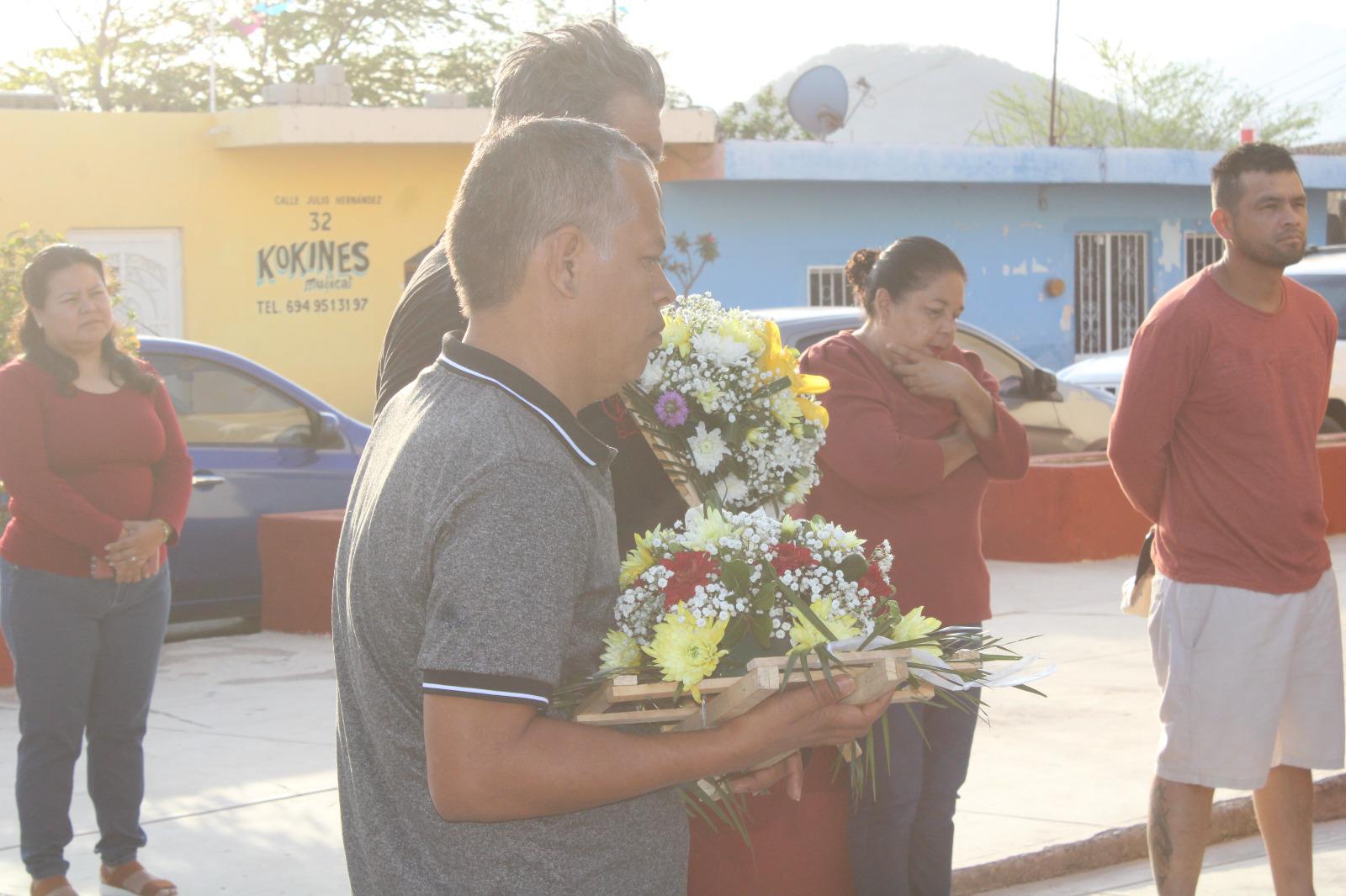 $!Albañiles en Rosario celebran a la Santa Cruz para pedir que no falte el trabajo todo el año