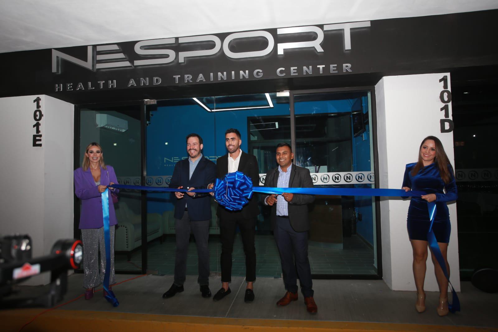$!Néstor Vidrio inaugura clínica de rehabilitación deportiva en Mazatlán