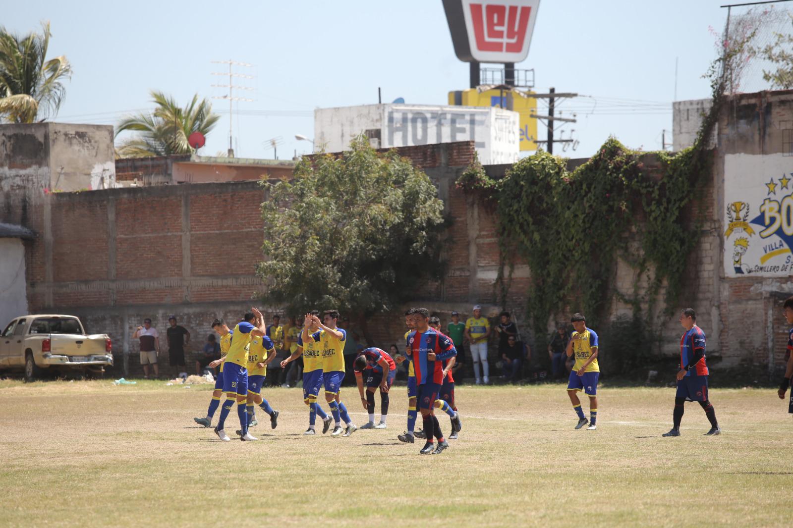 $!Boys de Villa Unión vence a Familia Aguilar-Carrilllo y se pone adelante en la semifinal