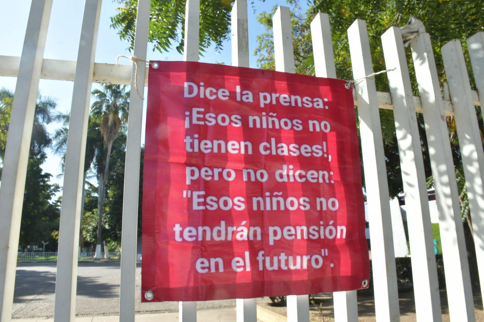 $!CNTE activa paro de 72 horas en Sinaloa; docentes exigen revertir reformas
