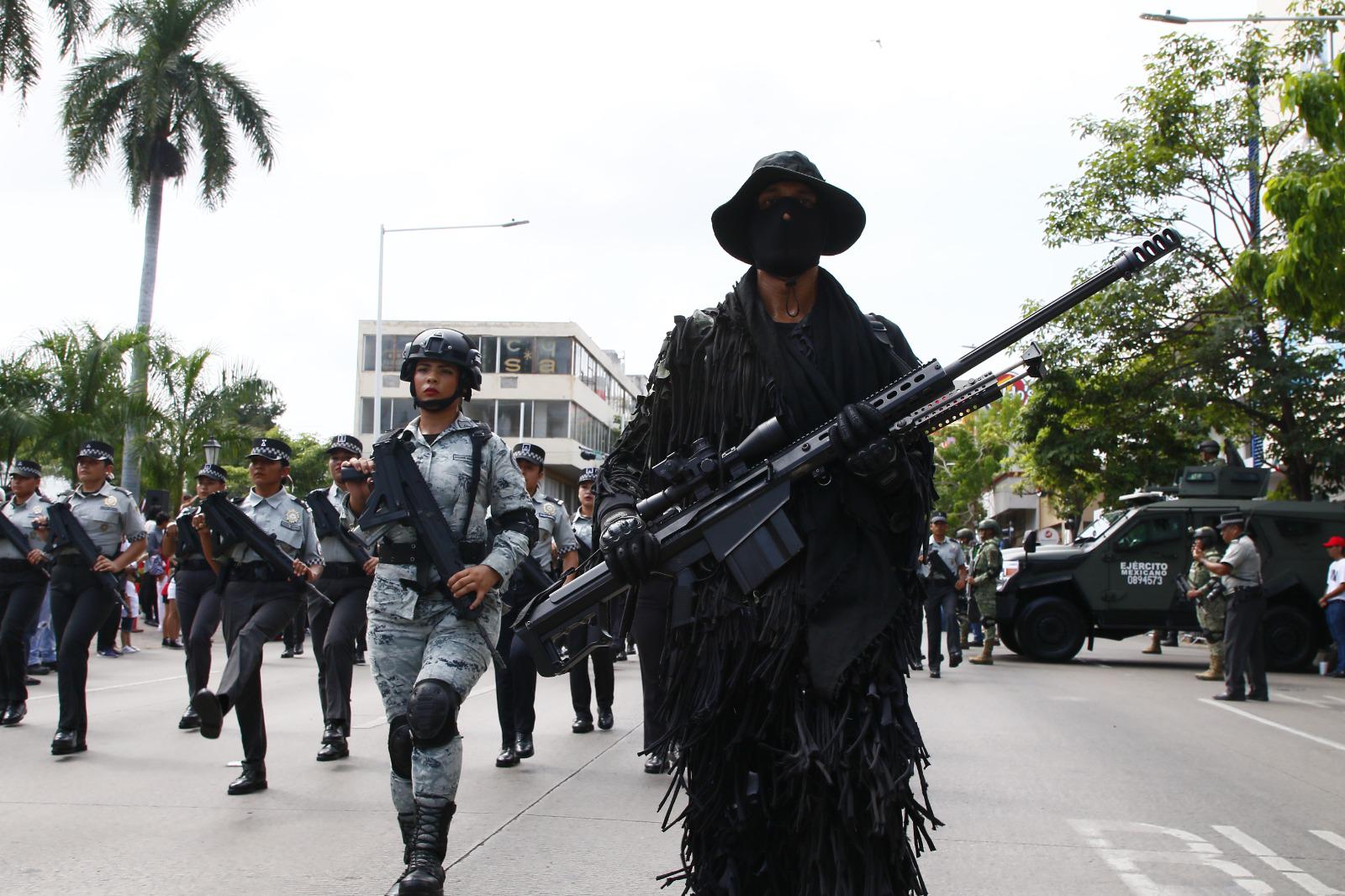 $!Realizan desfile militar en Culiacán por la Independencia de México