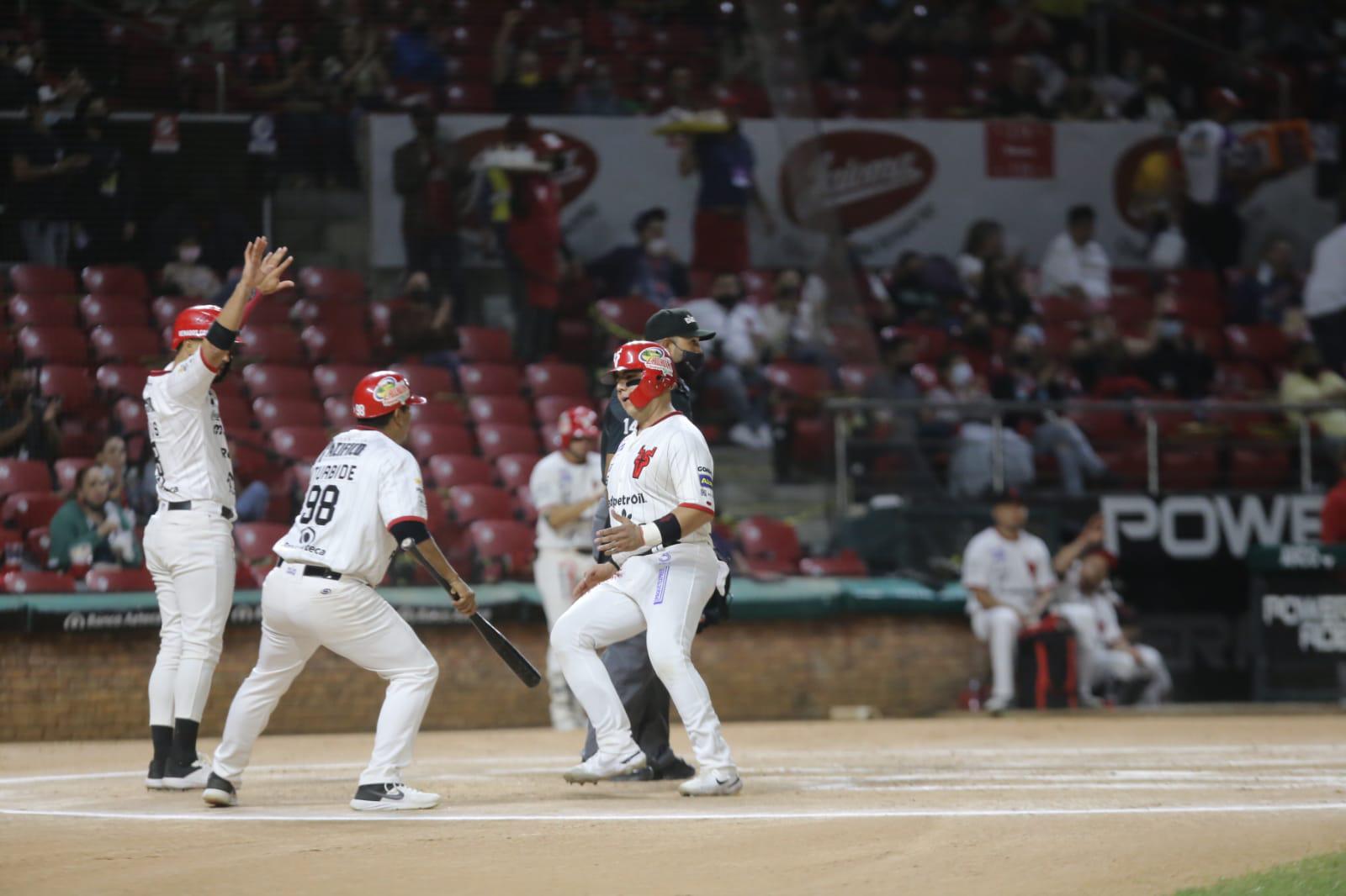 $!Venados de Mazatlán cae en extrainnings ante Mayos y complica su panorama rumbo a playoffs