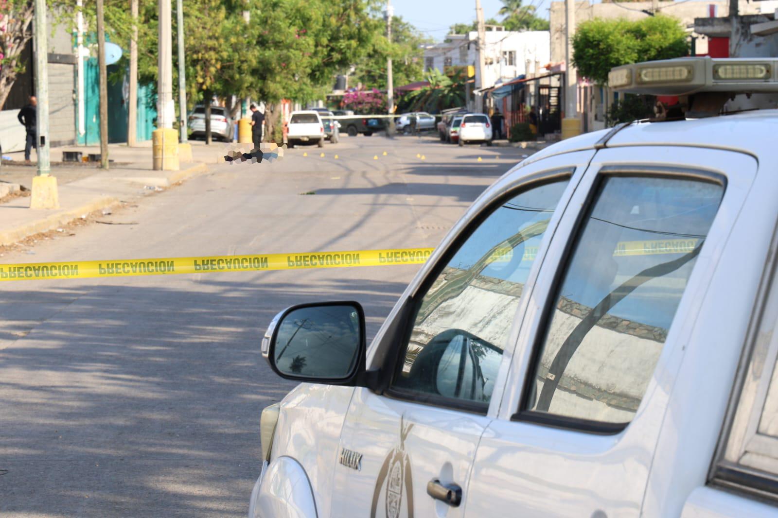 $!Matan a un hombre y dejan a otro herido en ataque a balazos en Mazatlán