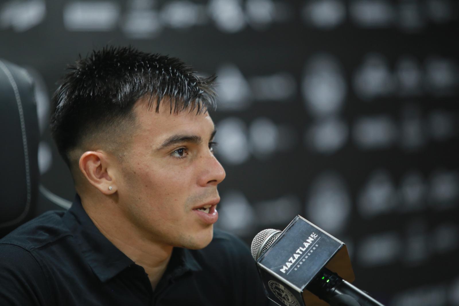 $!Tigres es un gran equipo, pero tenemos herramientas para enfrentarlo: Facundo Almada