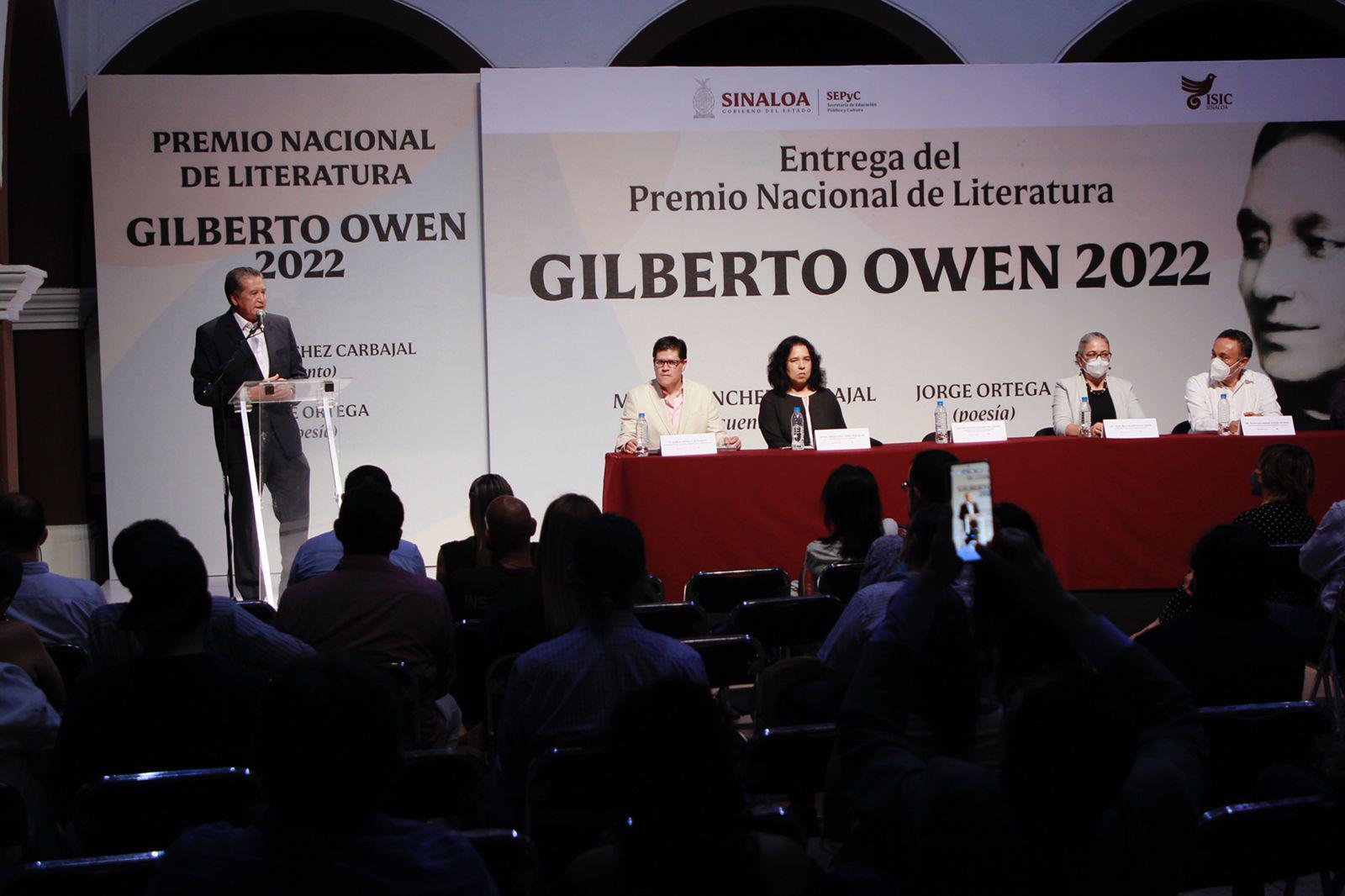 $!Reciben Jorge Ortega y Mario Sánchez Carbajal el Premio Gilberto Owen