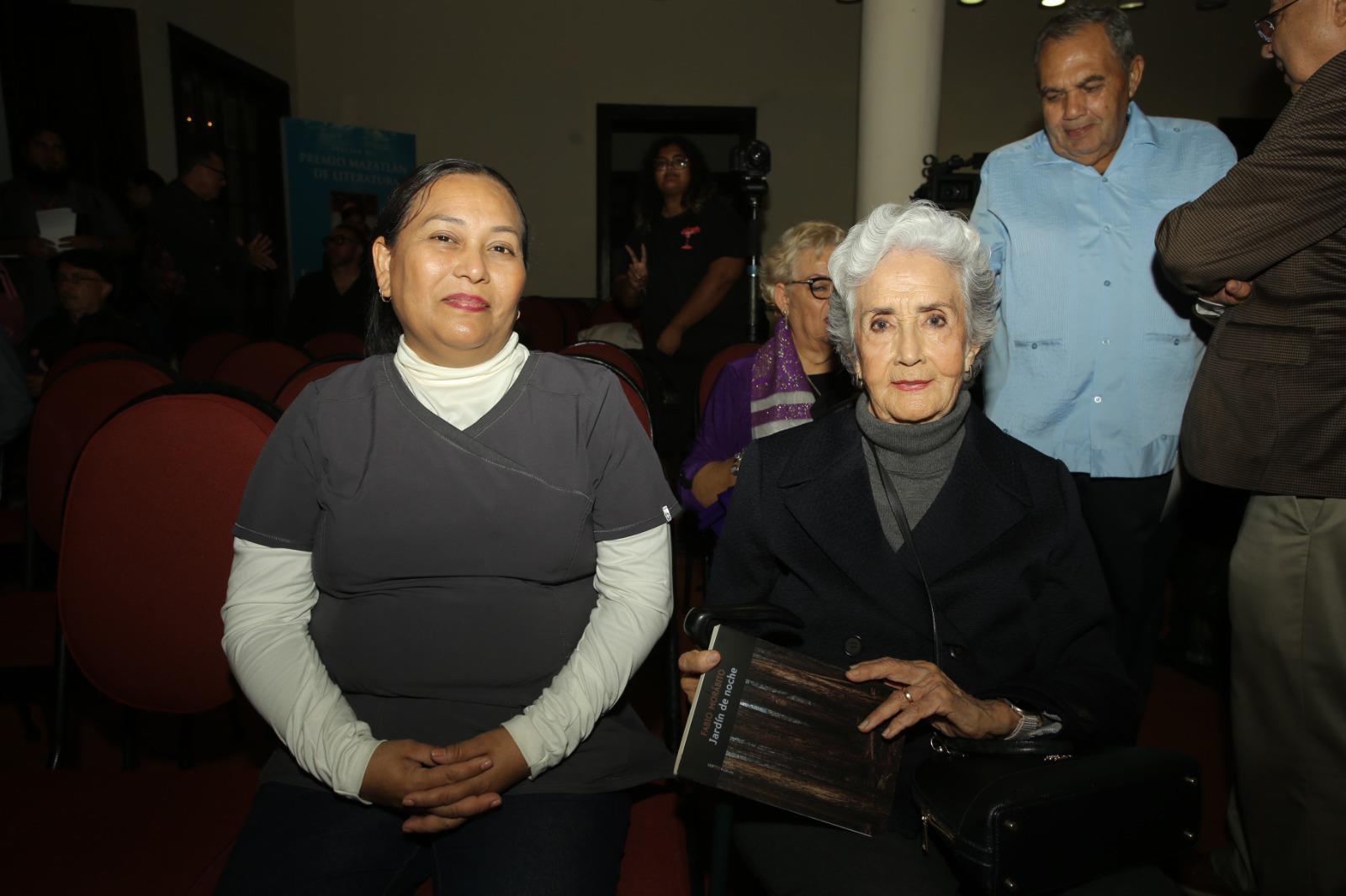 $!Elsy Hernández y Toy Gutiérrez de Pruneda.