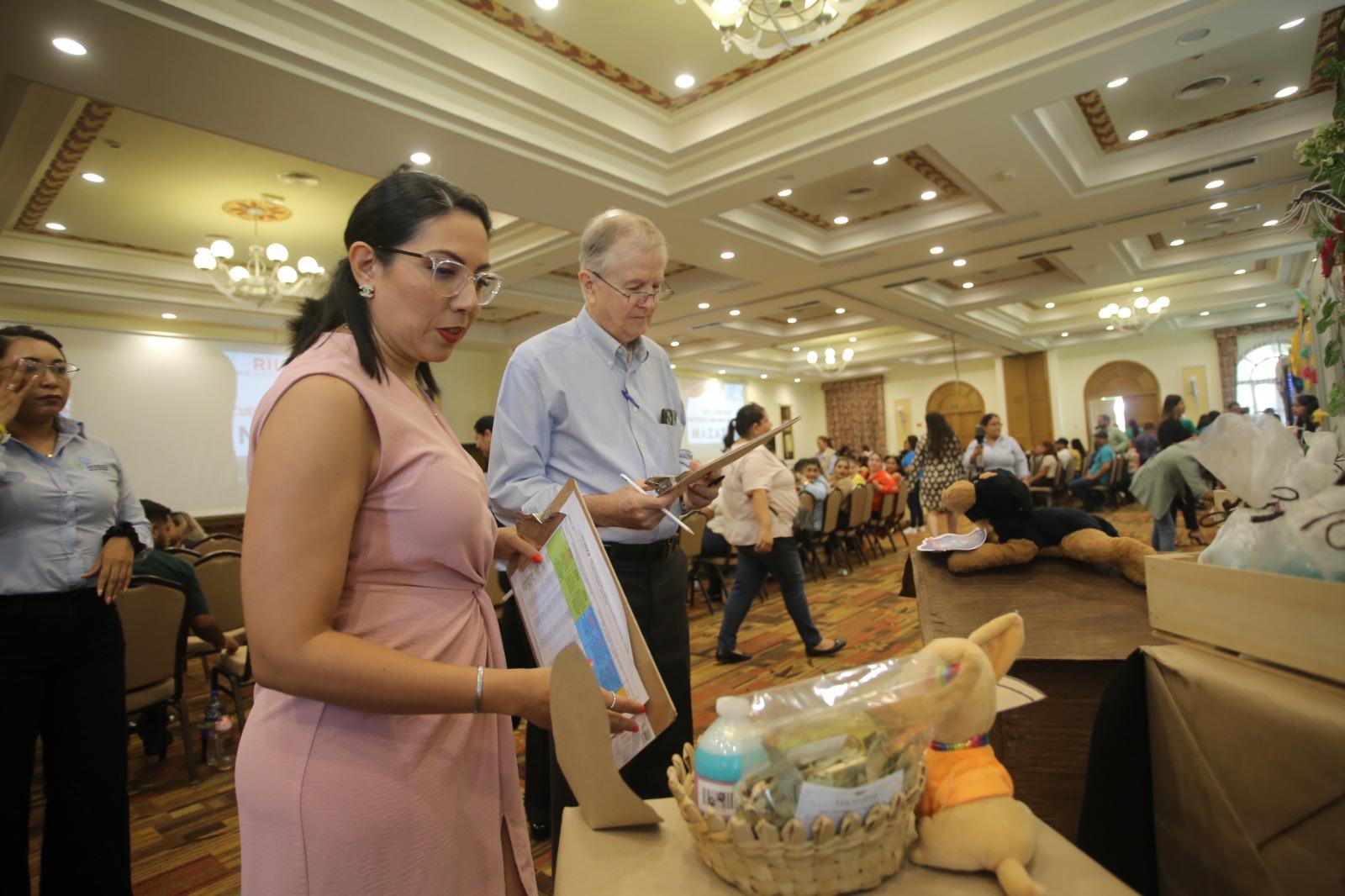 $!Celebran colorido concurso ‘Juguemos a Emprender’, en Mazatlán