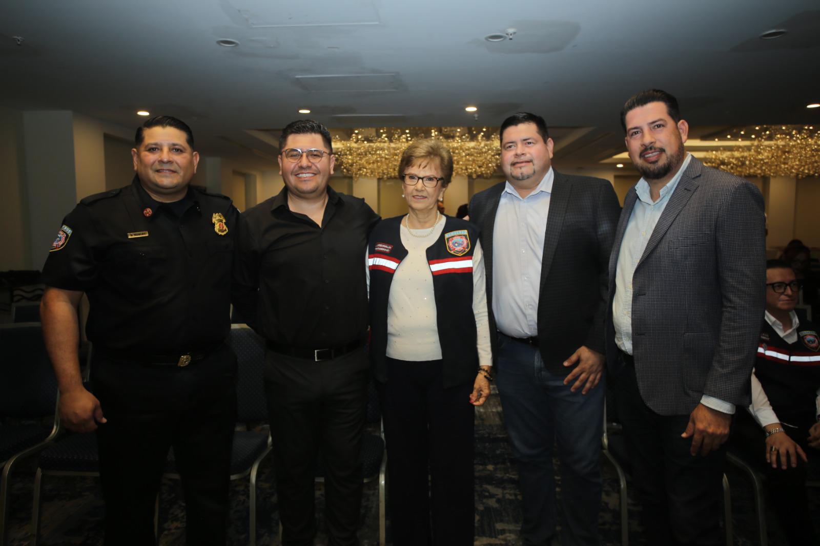 $!Saúl Robles, Eduardo Lizárraga, Lourdes Magallón, Gerónimo Salas y Francisco Mejía.