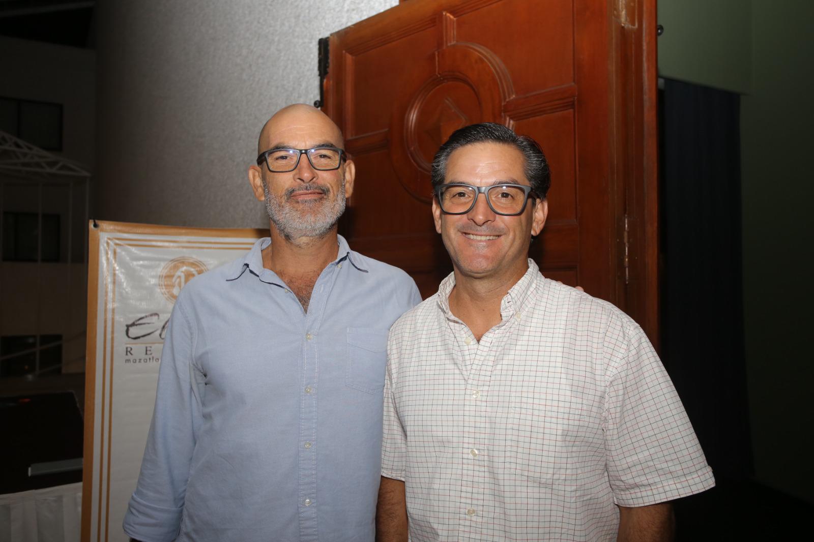 $!Miguel y Bernardo Valadés.