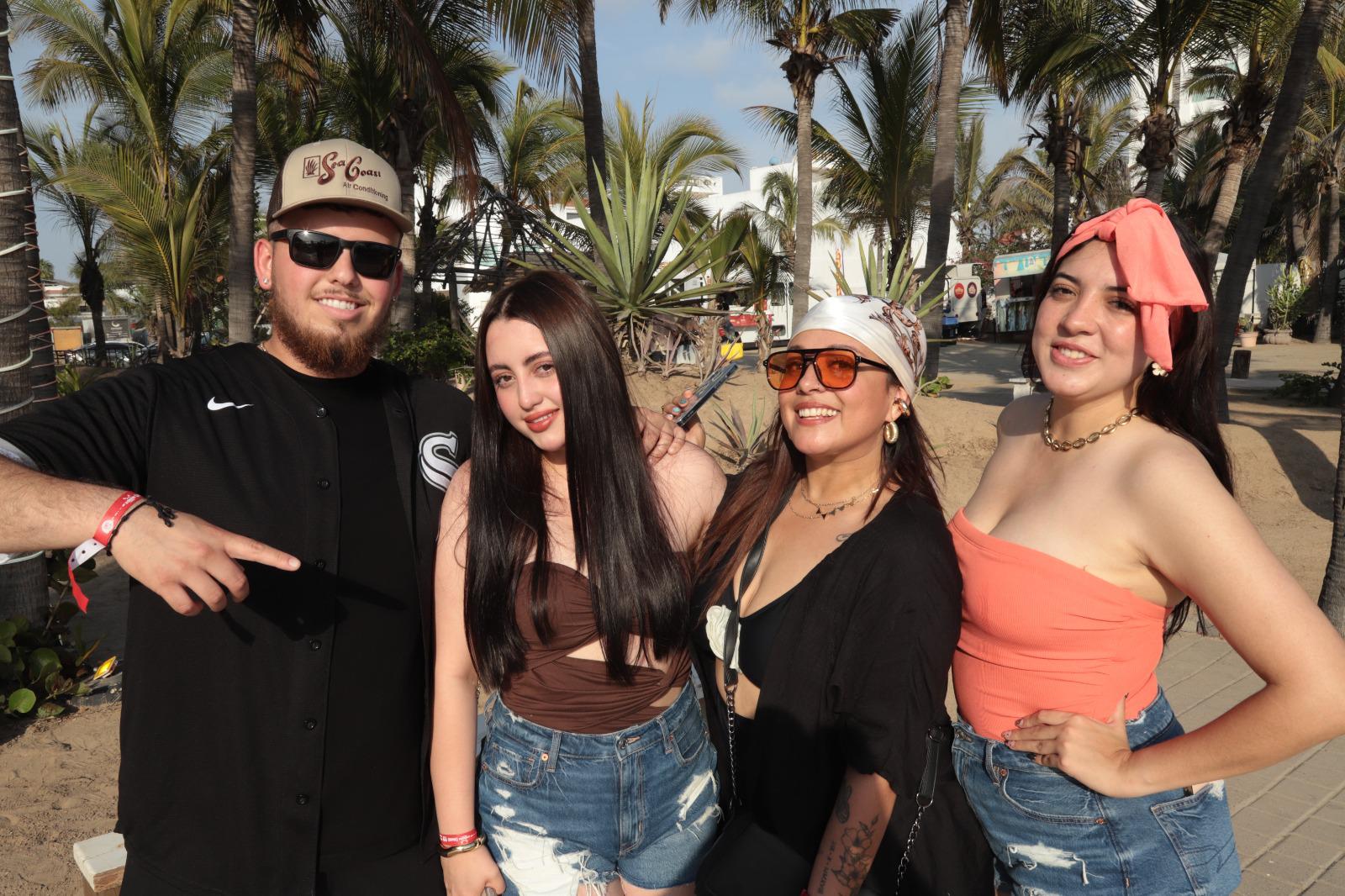 $!Max, Martha, Carolina y Alina Zataráin.