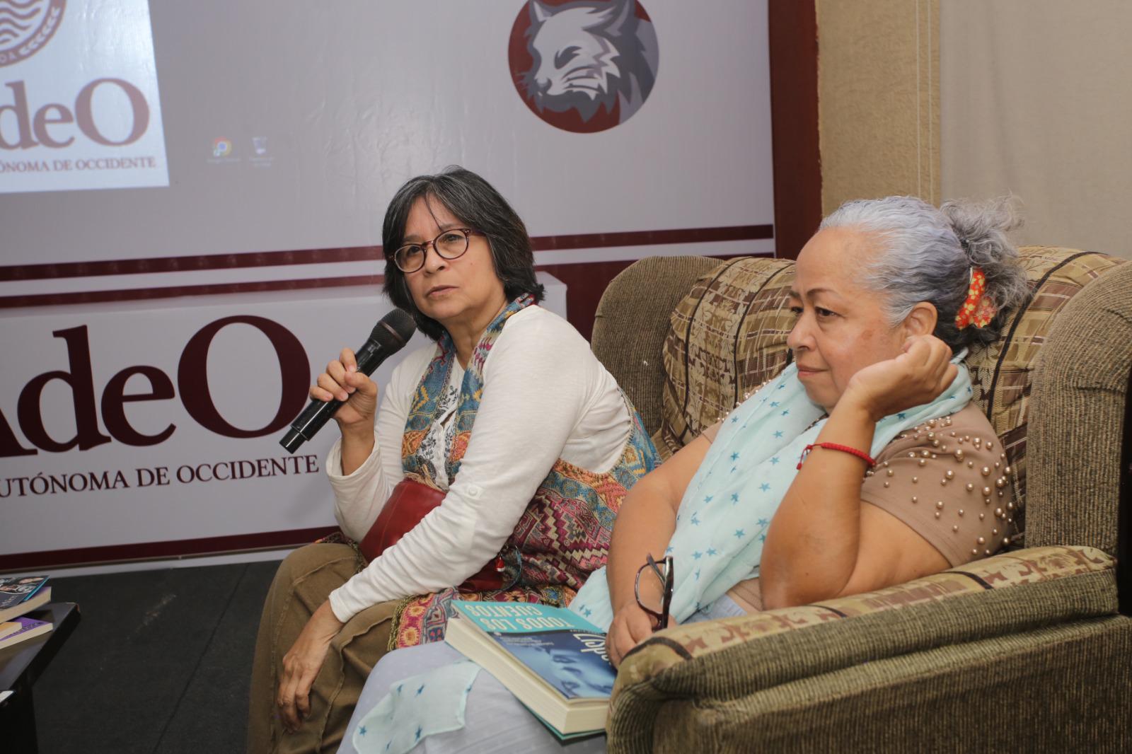 $!Durante el panel, Alma Vitalis junto a Silvia Michel y Florina Olivarría analizaron el ensayo Las calladas del Boom, de la escritora Evelina Gil, que recupera la obra de autoras invisibilizadas durante el Boom latinoamericano.
