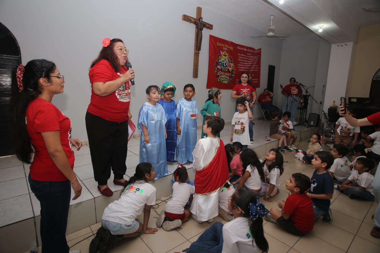 $!A través de representaciones bíblicas, los menores conocen el significado de la Semana Santa.