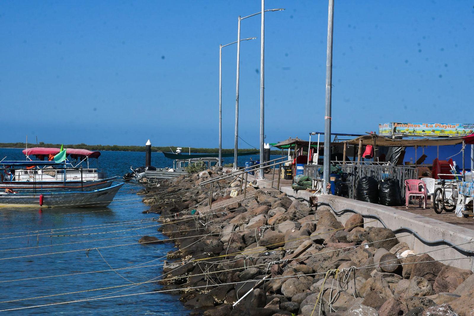 $!Visitantes reportan desde playas impecables hasta presencia de desechos en Altata
