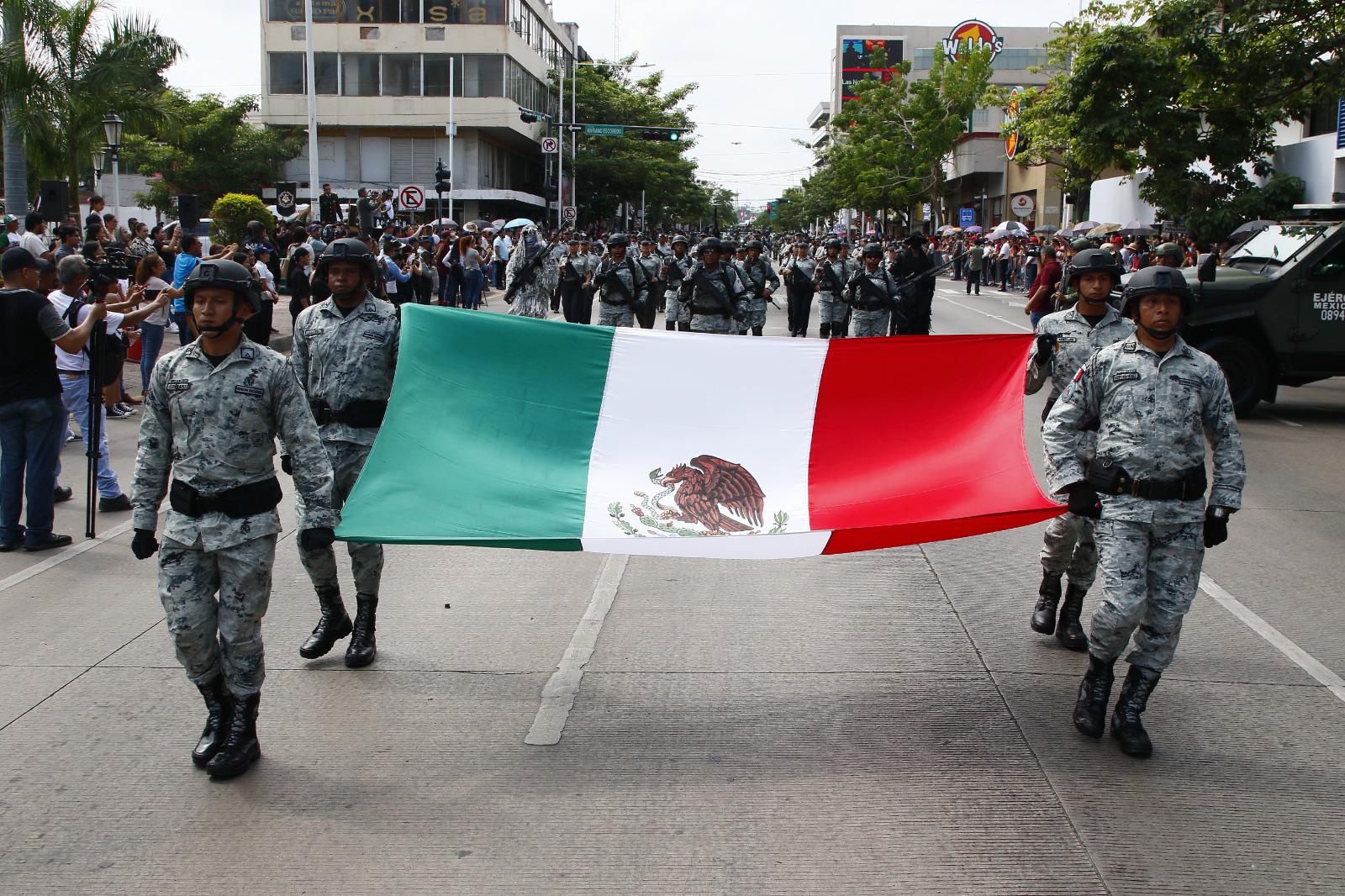 $!Realizan desfile militar en Culiacán por la Independencia de México