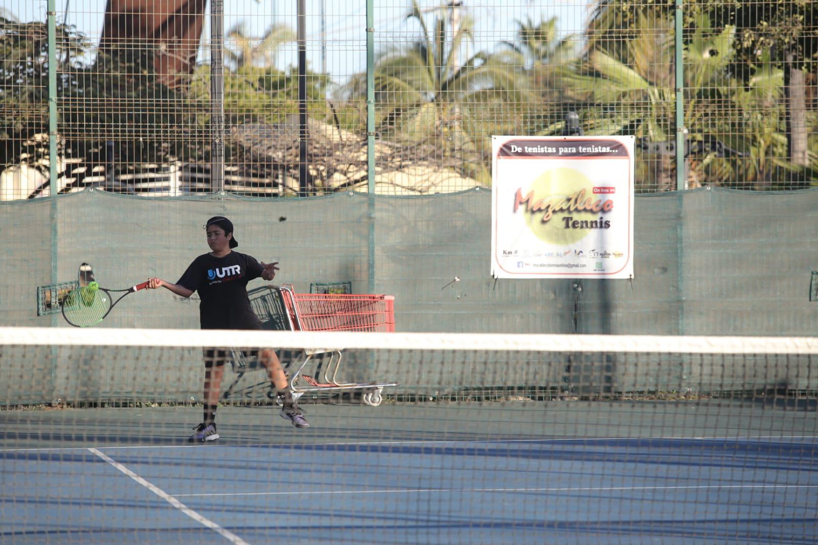 $!Avanzan tenistas a las finales en el Torneo Grand Slam Garley