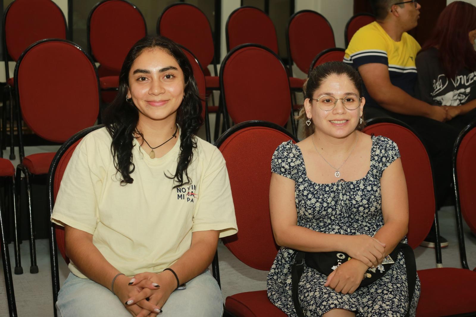 $!Rocío Pinto y Frida Zebadua.