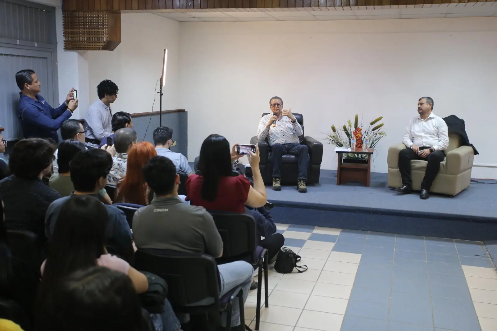 $!Sinaloa se mantiene en los primeros lugares de competitividad nacional: Castro Melendrez