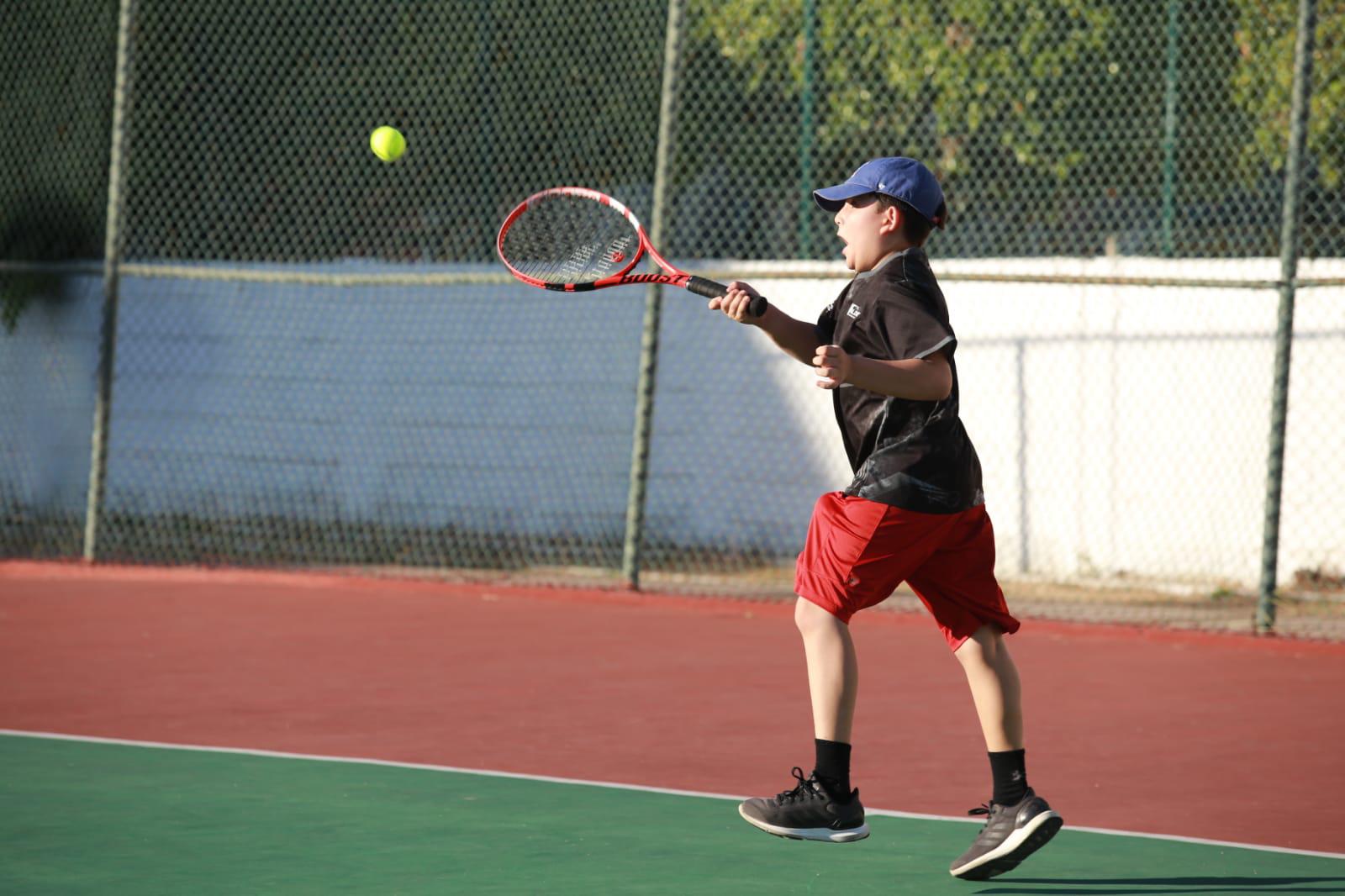 $!Interesantes partidos se viven en Torneo de Afiliación de Tenis, en Club Britania