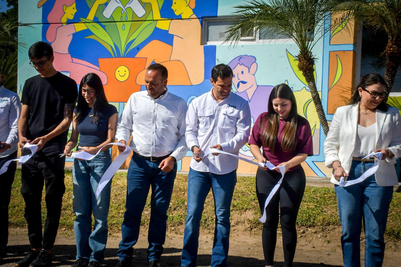 $!Inauguran mural ‘Agua y Género’ en oficinas de la Japac; destacan papel de mujeres en gestión del recurso