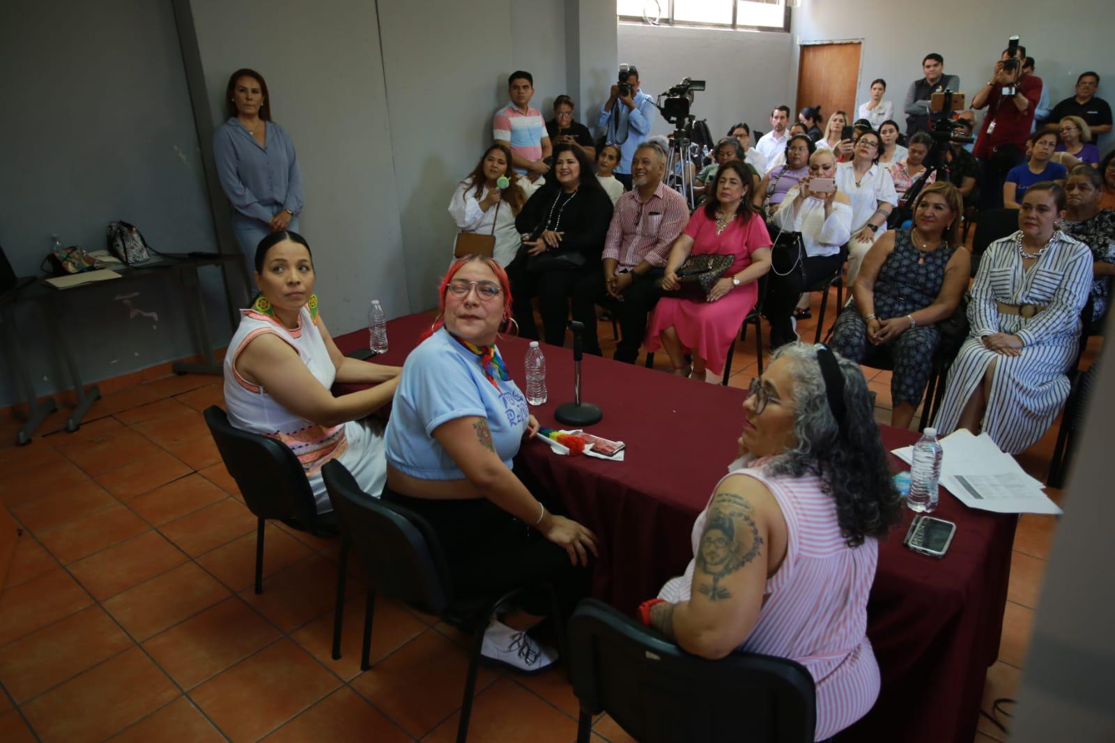 $!Abordan los ‘retos’ que ha sorteado por su orientación sexual