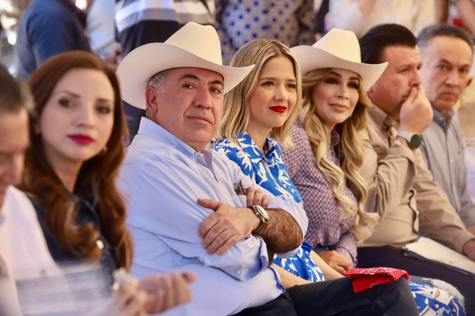 $!Celebran 100 años de la carrera entre El Alazán y El Rosillo, en Mocorito