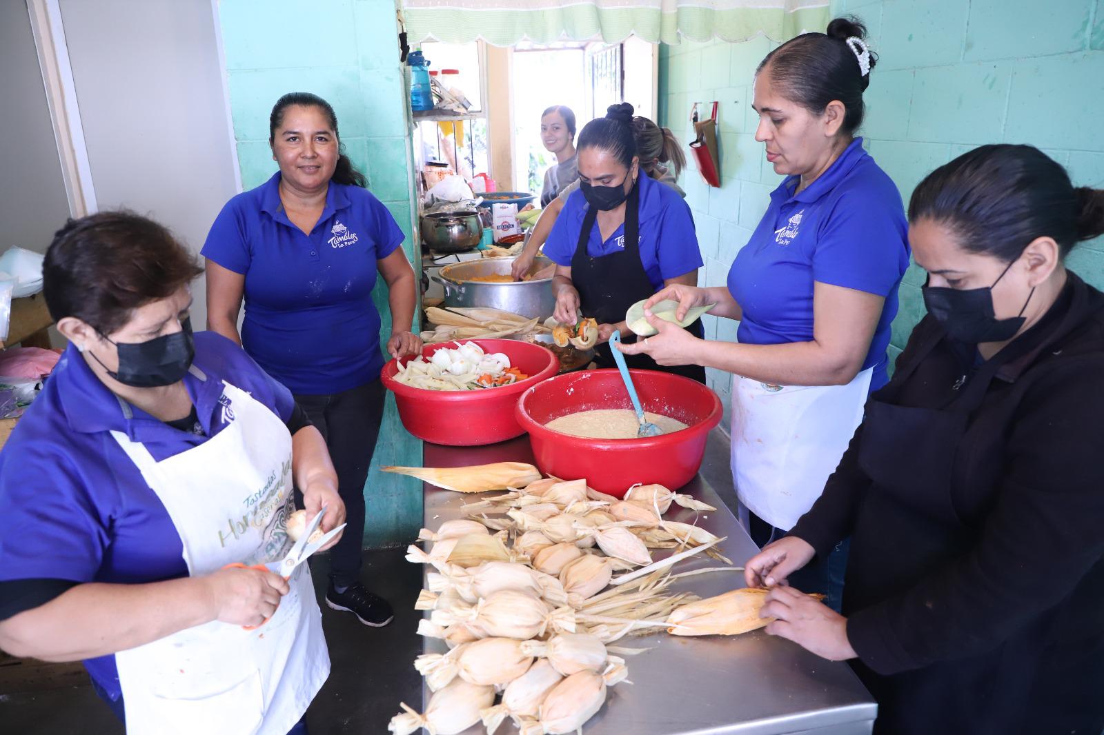 $!‘La mera verdad yo no tengo receta para los tamales, yo me baso al sabor’
