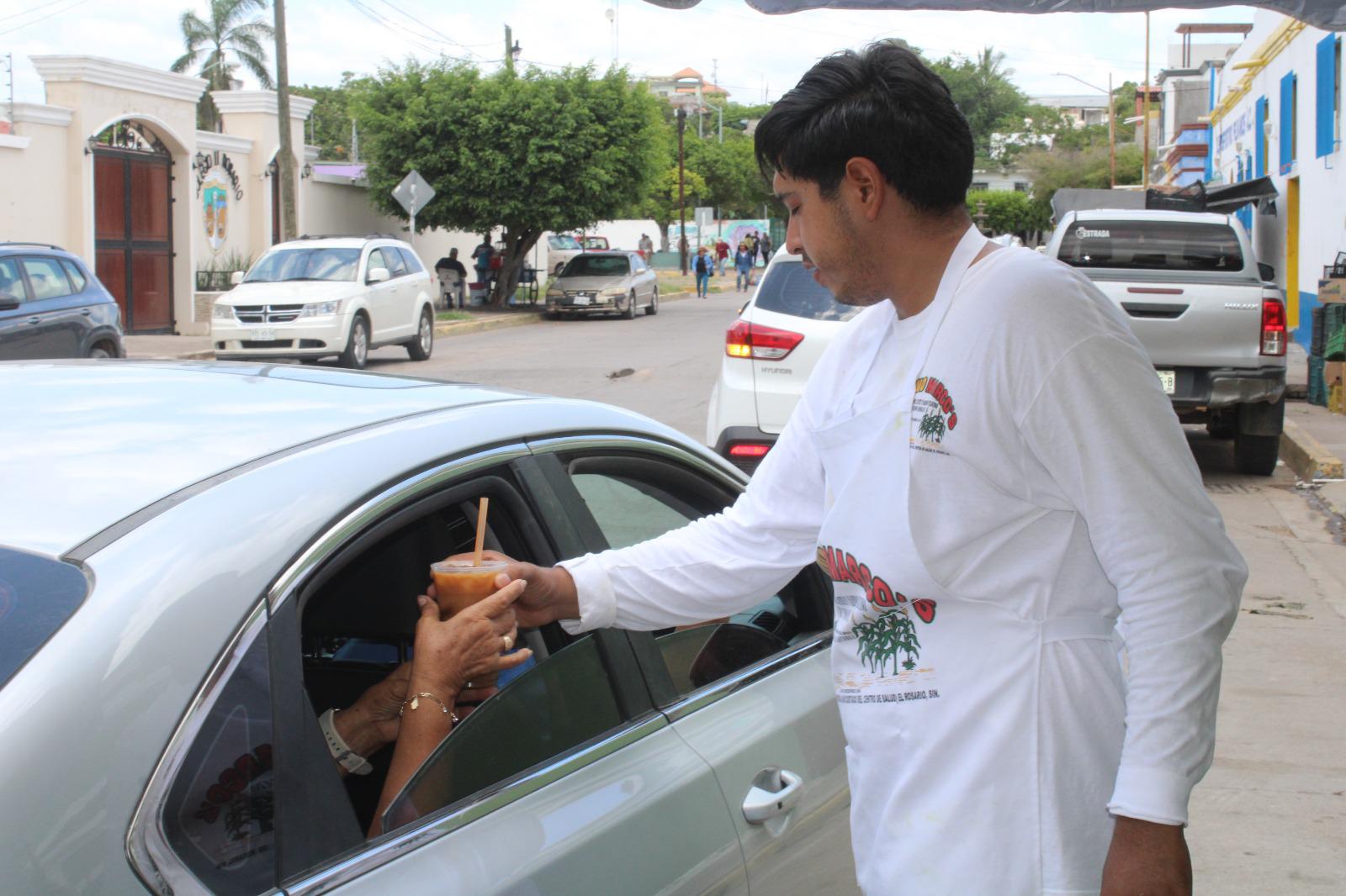$!Altas temperaturas disparan ventas de productos refrescantes en Rosario