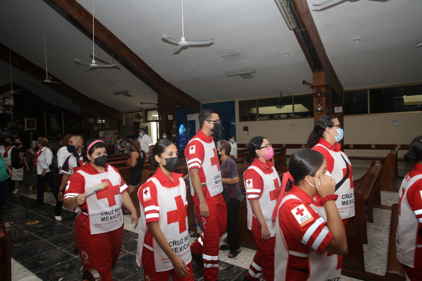$!En Mazatlán, con misa dan gracias a socorristas de la Cruz Roja