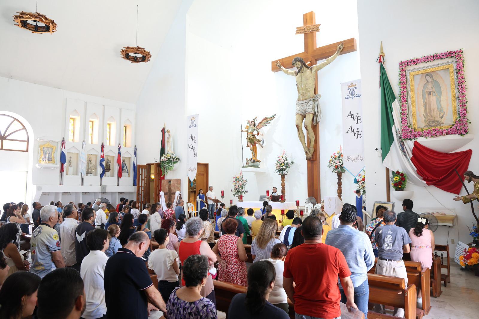 $!Celebra Parroquia de ‘Nuestra Señora de Fátima’ emotiva misa de exaltación a la Santa Cruz