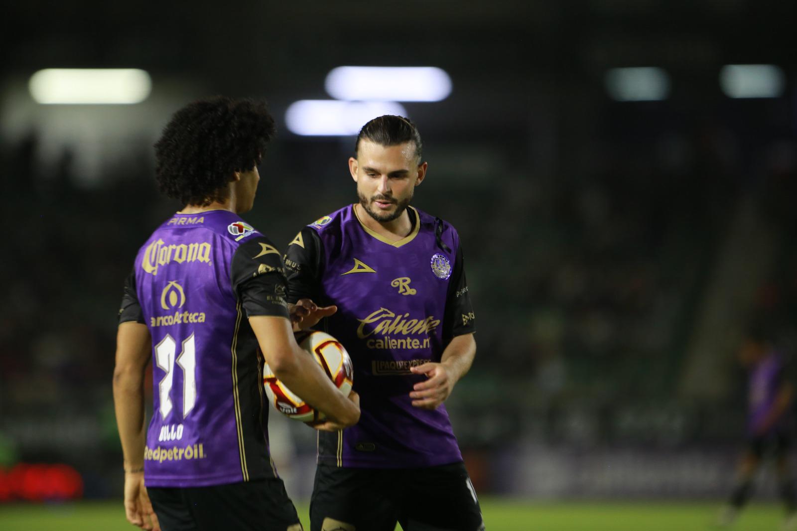 $!Mazatlán se despide con derrota en casa y Monterrey asegura liderato