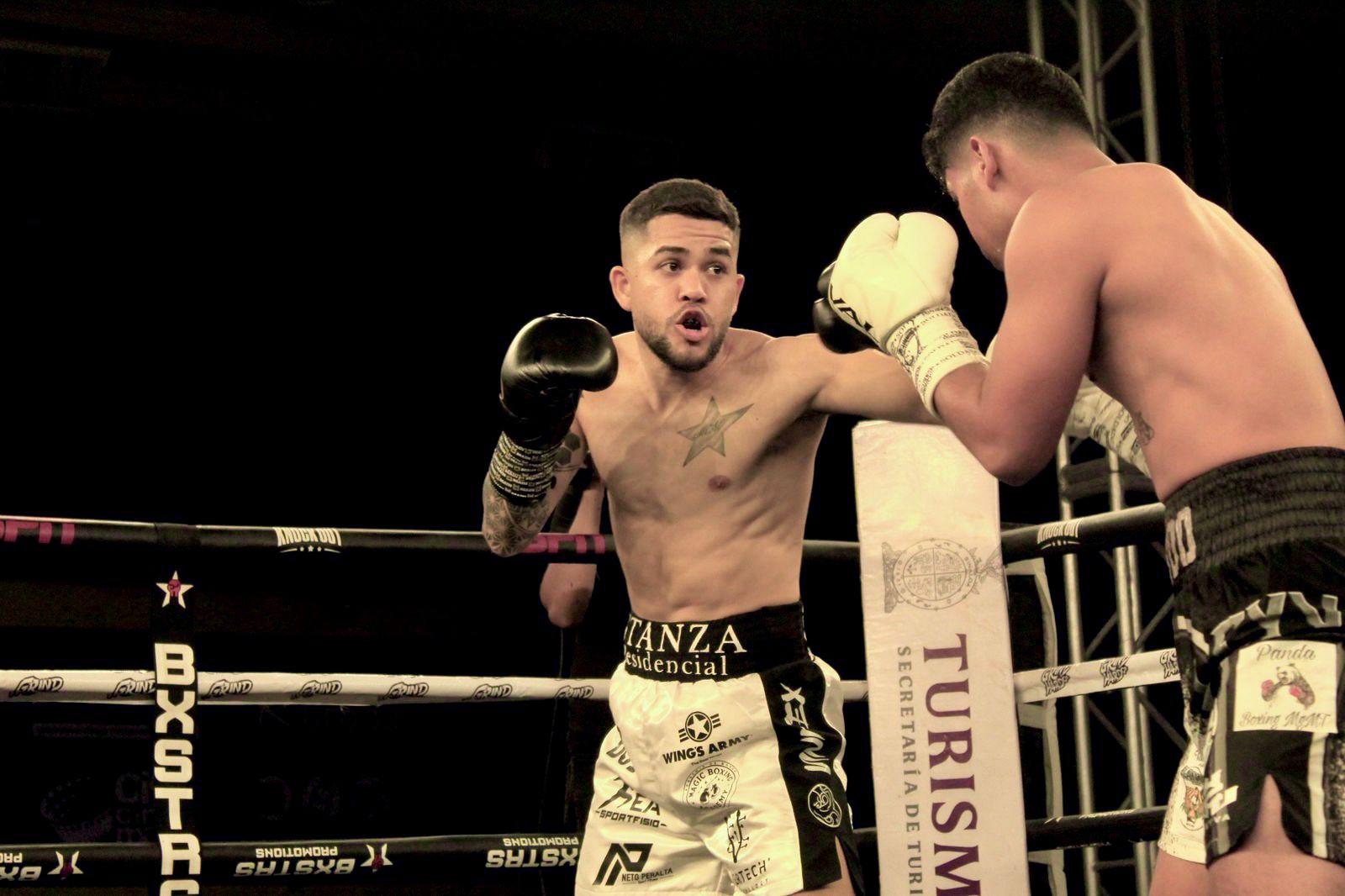 $!Gabriel Gollaz domina y noquea en la estelar de Box por Sinaloa