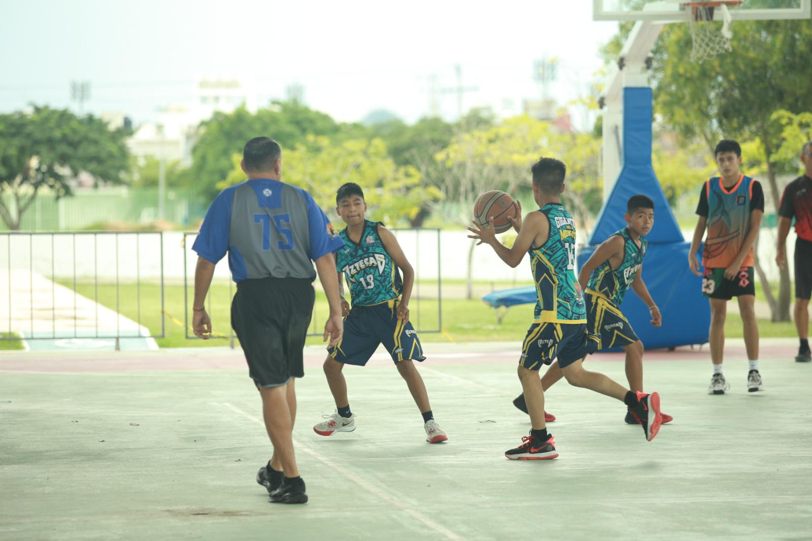 $!Niños Triquis arrasan en Olimpiada Indígena
