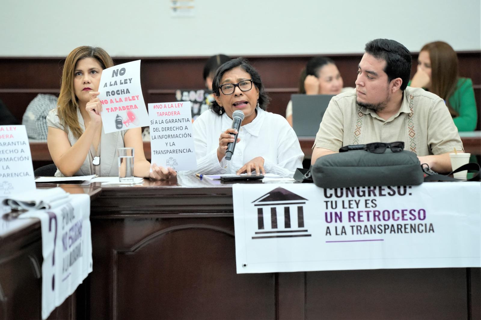 $!Organizaciones acusan simulación en diálogo sobre Ley de Transparencia de Rocha Moya