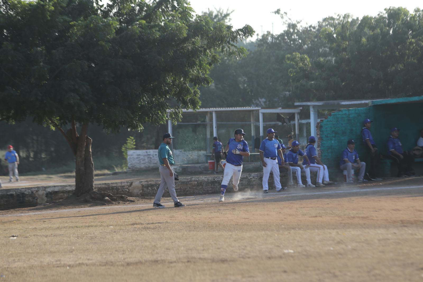 $!31 Deportes cierra primera vuelta con triunfo en Liga Sabatina