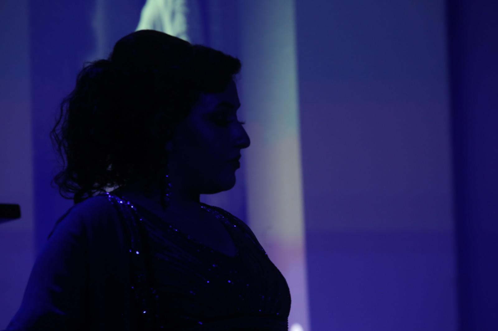 $!El recital combinó arias de ópera y poesía latinoamericana para rendir homenaje a la figura femenina como fuerza transformadora de la sociedad.