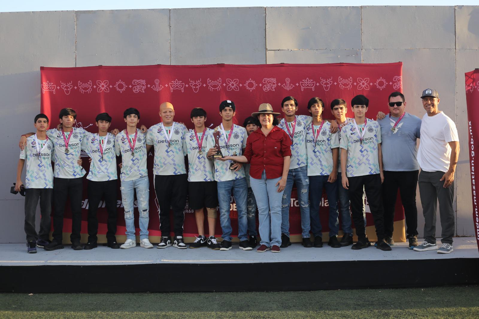 $!Imdem reconoce a los campeones de su Liga de Futbol 2025-2026