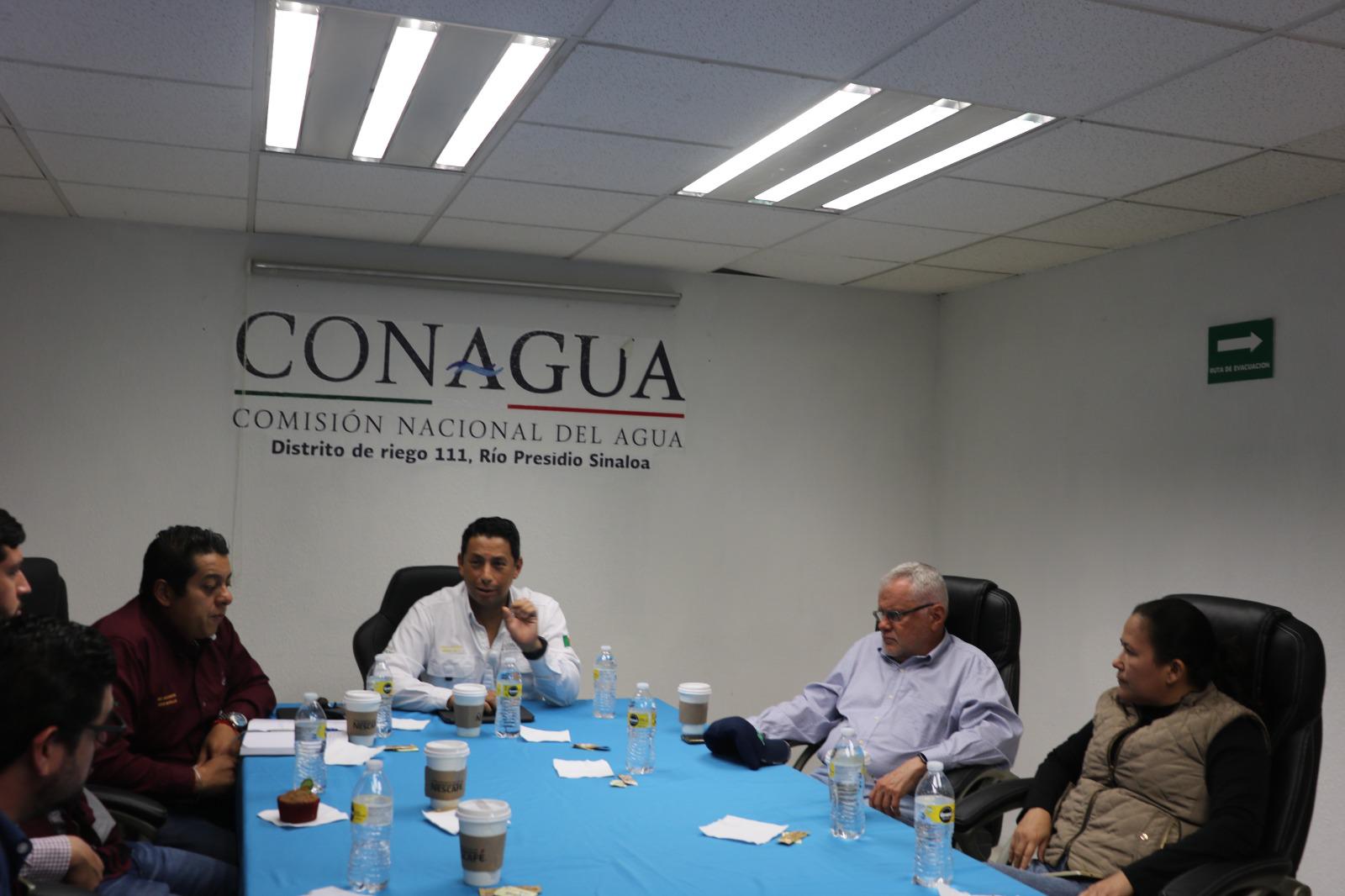 $!Buscan garantizar suministro de agua potable en Escuinapa