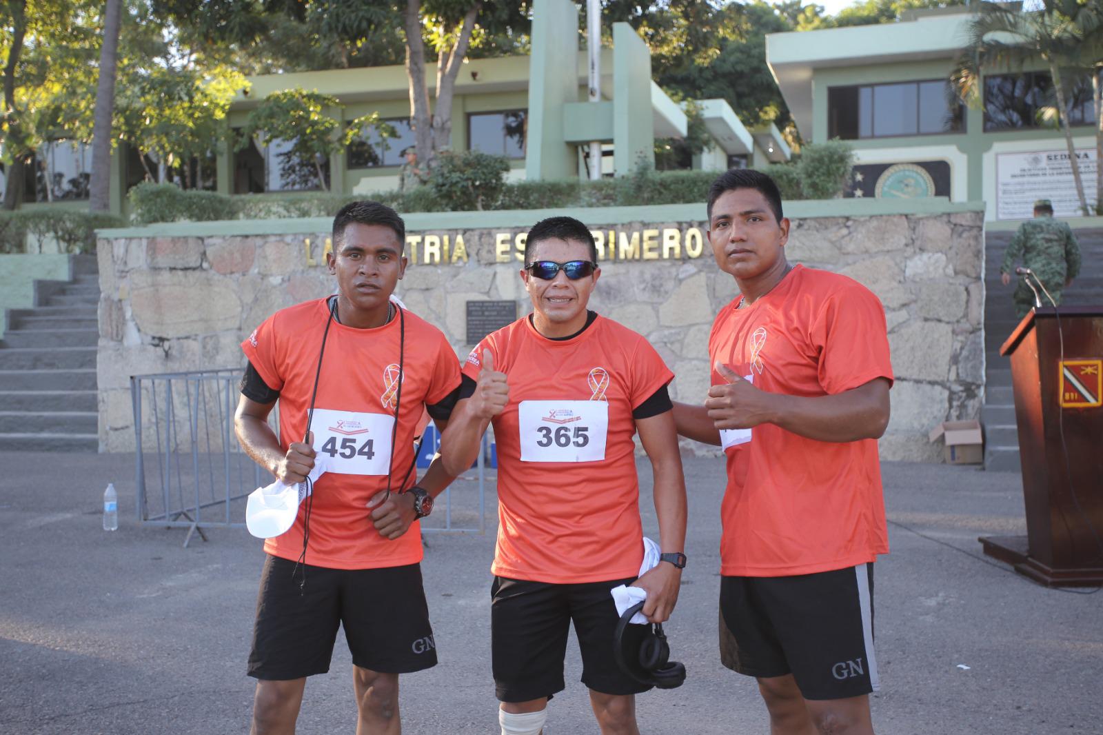 $!Militares y ciudadanos corren para erradicar violencia contra las mujeres