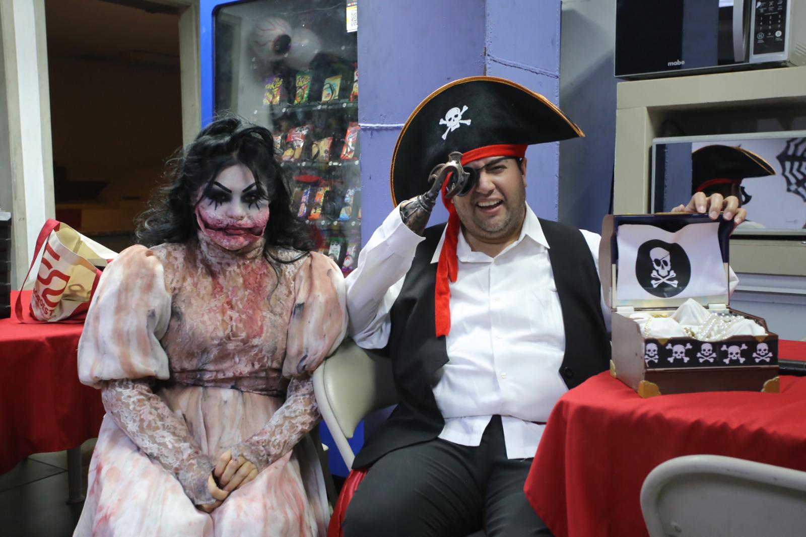 $!Araceli Solano y Miguel Flores.